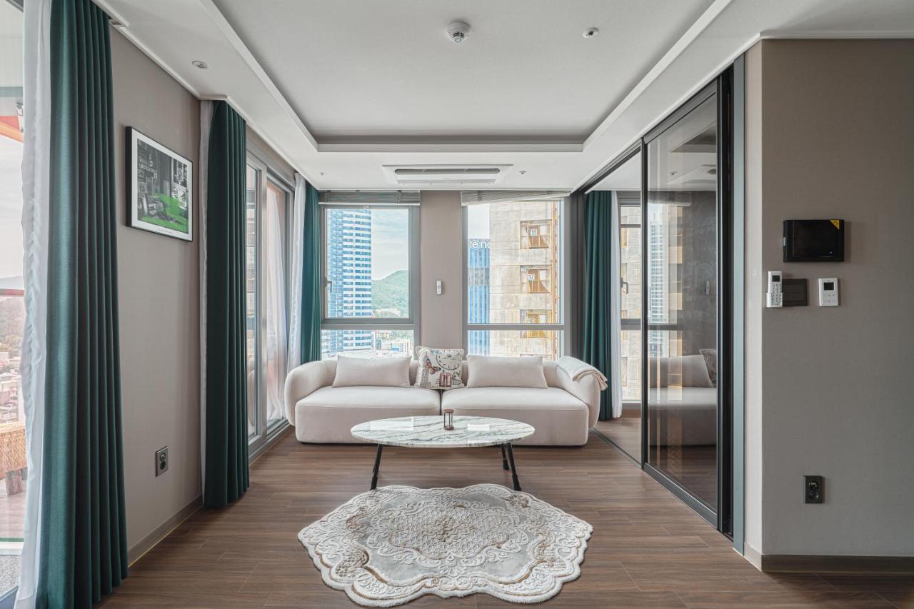 Sienna Ambassador Residence Pusan Exteriér fotografie